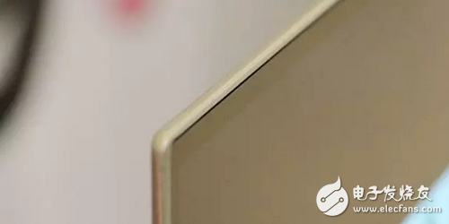 再战OLED显示屏电视圈 ,长虹人工智能电视Q5A系登陆中原