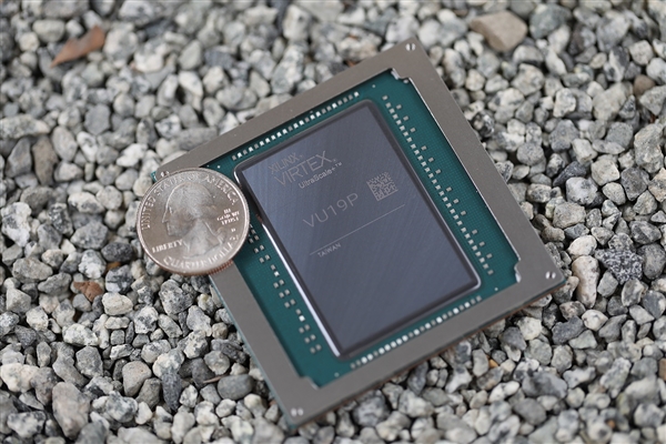 赛灵思发布世界最大FPGA芯片：350亿晶体管