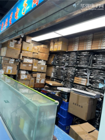 点击查看大图 深圳市福田区新恒星电子商行实景