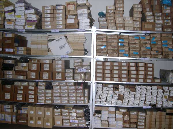 深圳市明光恒达电子有限公司展示图1