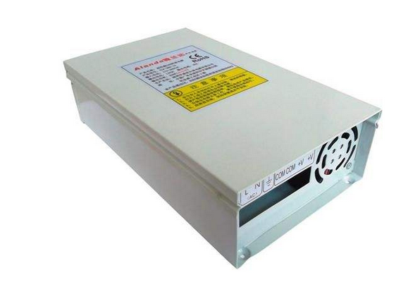 开关电源的三大优点是什么 开关电源主要用来做什么