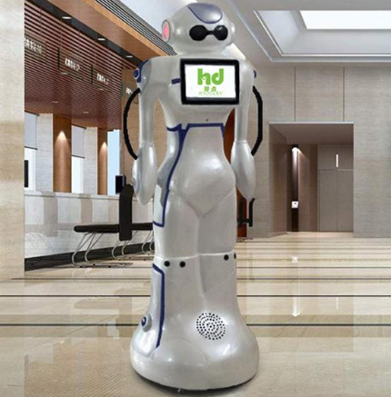 目前服务机器人正在从感知智能向认知智能加速迈进