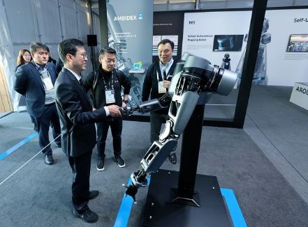 LG电子联手NAVER LAB 共同进行机器人的研究开发
