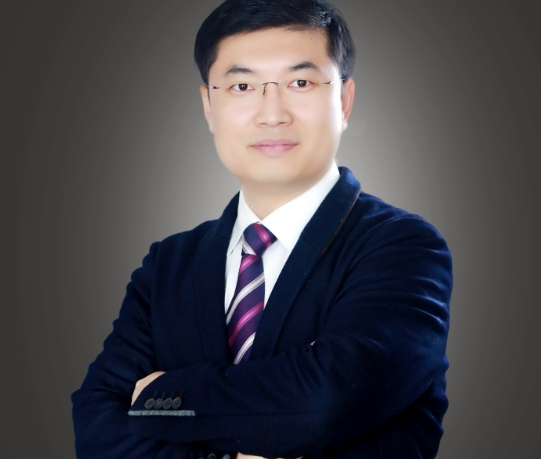 真正意义上的多模态 要远距离虹膜和人脸融合识别 