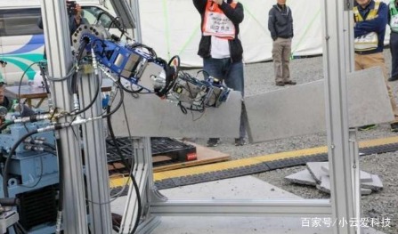 东京工业大学开发出一种液压执行器 能使机器人更加坚固