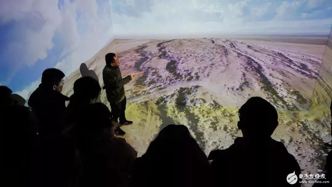 中国首个沉浸式考古虚拟互动教学实验室成立 使学生学习时能身临其境