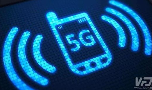 5G网络趋势下 VR无线传输设备主要分为以下两大类