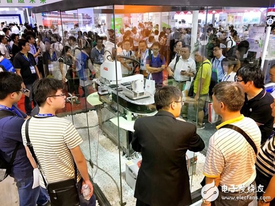 人机协作走出护栏，智能制造全产业链生态已现雏形