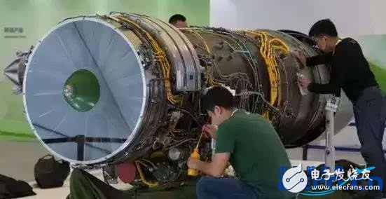 歼10C战机黯然失色？在外军同类机型中是佼佼者