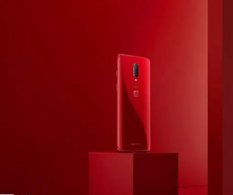 一加6琥珀红：是对艺术的追求，对工艺的追求