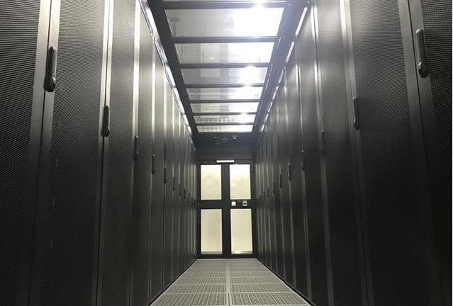 中部最大互联网数据中心，襄阳云计算中心二期工程竣工并投入运行