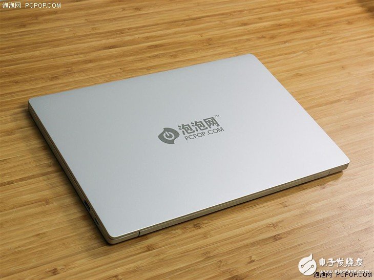 小米笔记本Air全面评测拆解：出色玻璃触控快人一步