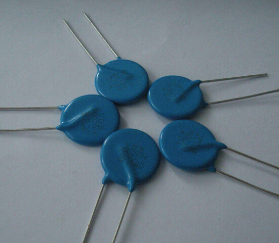 电阻是具有非线性伏安特性并有抑制瞬态过电压作用的固态电压敏感元件