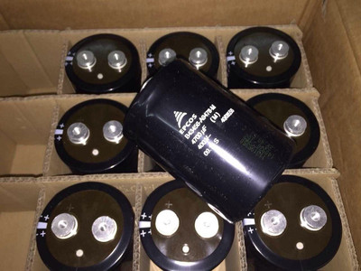 2021年b43584s9488m3 -4800uf400v现货供应,厂商epcos b43584a0108m