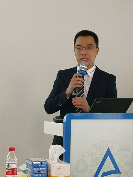 伍聂修针对最新版的 ISO 3691-4:2020 和EN1175:2020 标准进行详细解读，并结合实际案例，对新旧标准做了对比介绍。