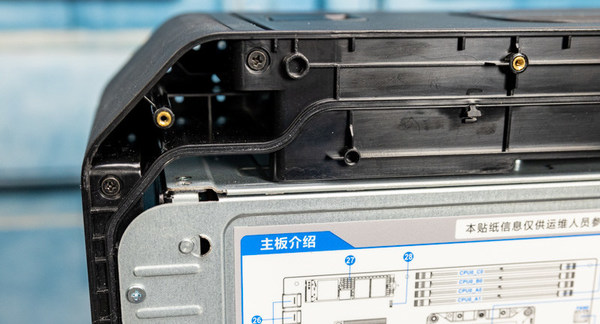 浪潮 NE3412M5 内部金属垫片及挡板