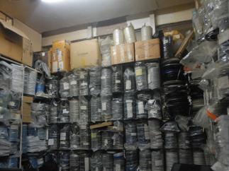 深圳市新亚洲电子市场集丰电子商行实景