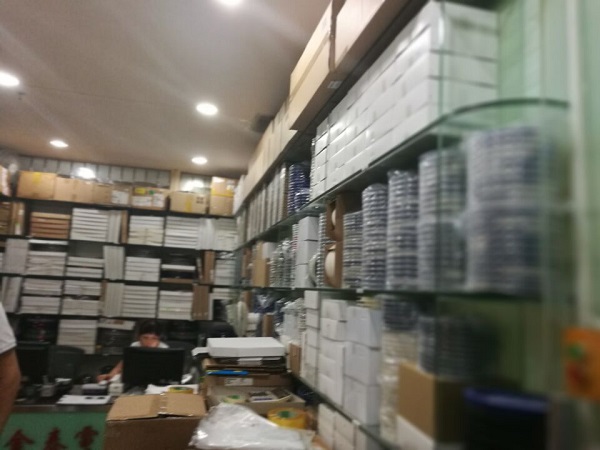 深圳福田区金泰电子科技商行展示图2