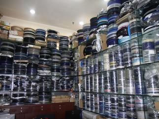 深圳市福田区新亚洲电子市场雄盛电子商行实景