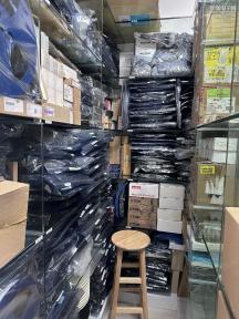 深圳市福田区华微电子经销部实景