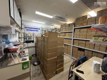 深圳市福田区新盈科电子商行实景