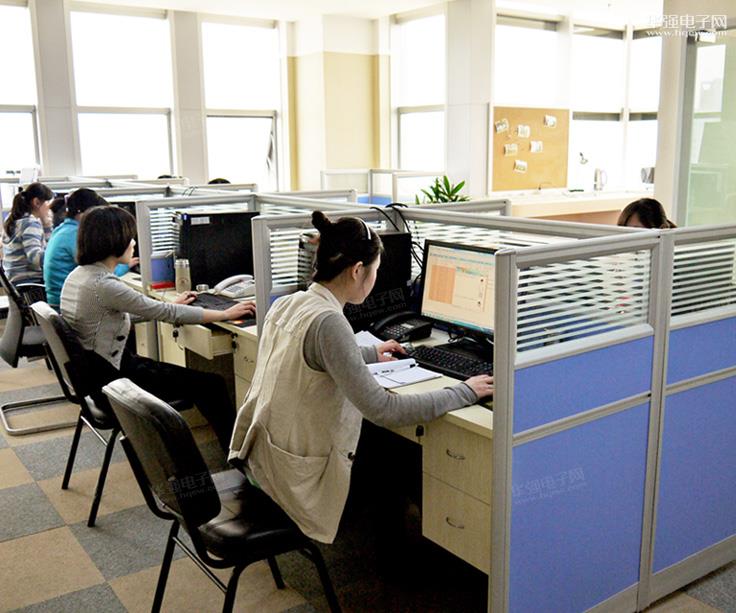 深圳市佰亿电子有限公司展示图2